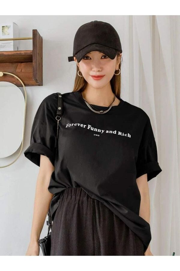 Know Know Women's Black Funny Print Oversize T-shirt