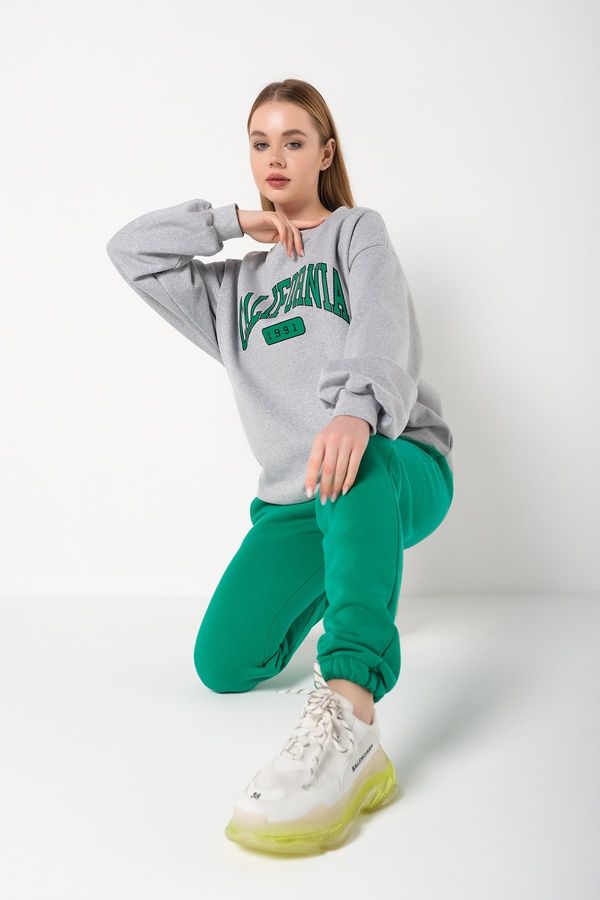 Know Know Women's Gray Green California 1991 Printed Oversized Bottoms and Tracksuits Set