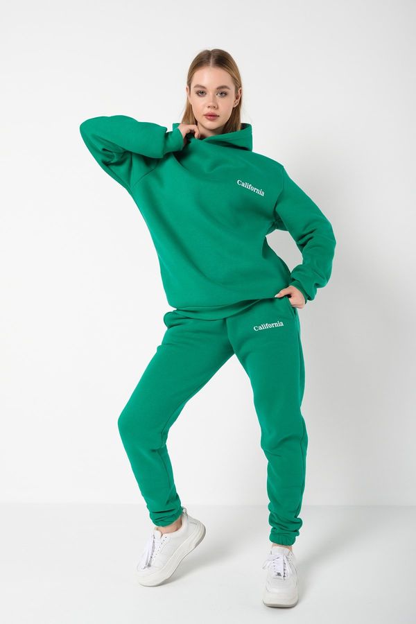 Know Know Women's Green California Printed Oversized No Pocket Bottoms, Tracksuits Set