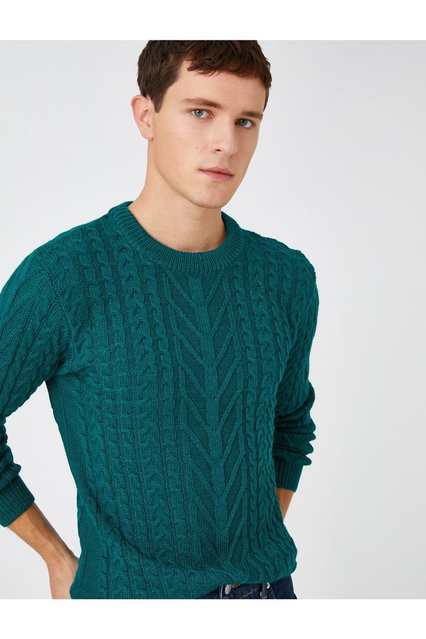 Koton Koton Basic Knitwear Sweater With Braided Crew Neck.