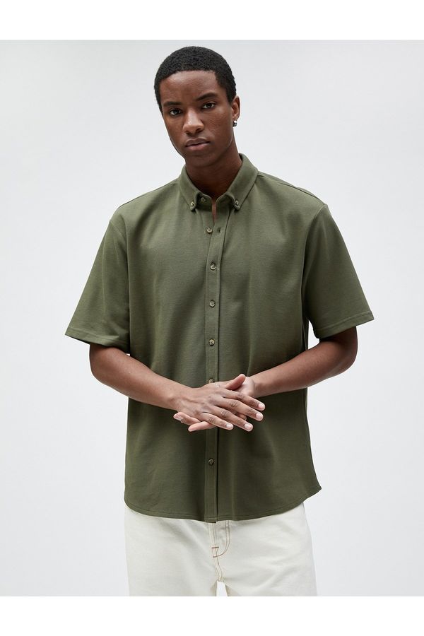 Koton Koton Basic Short Sleeve Shirt Classic Collar With Buttons Cotton