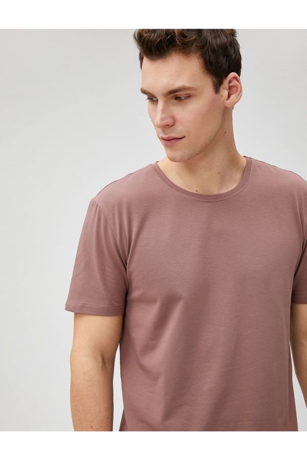Koton Koton Basic T-Shirt Label Detailed Short Sleeve Crew Neck Cotton