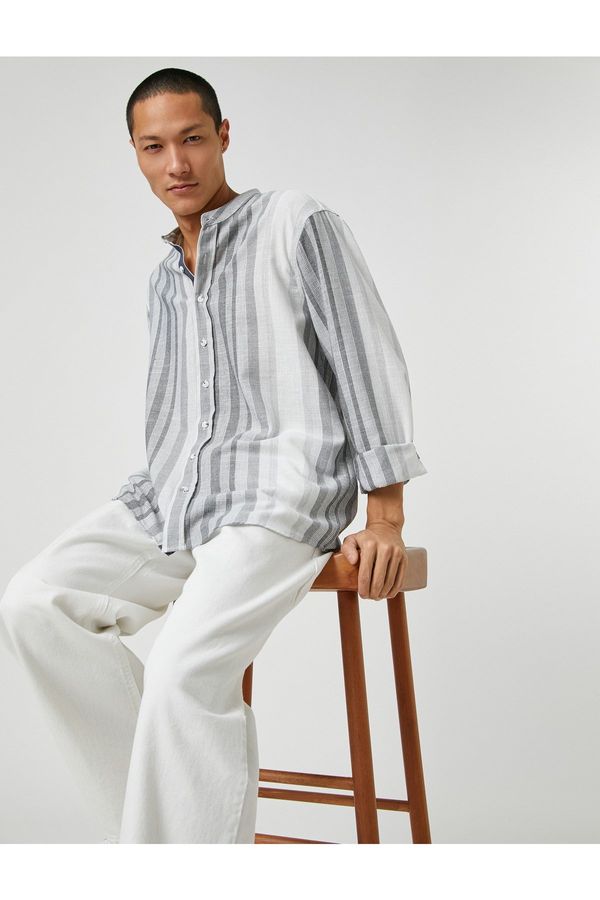 Koton Koton Basic Weaving Shirts with a Collar Buttoned Buttons