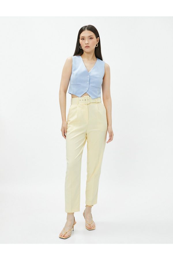 Koton Koton Carrot Trousers with Pockets, Belt and Skinny Legs.