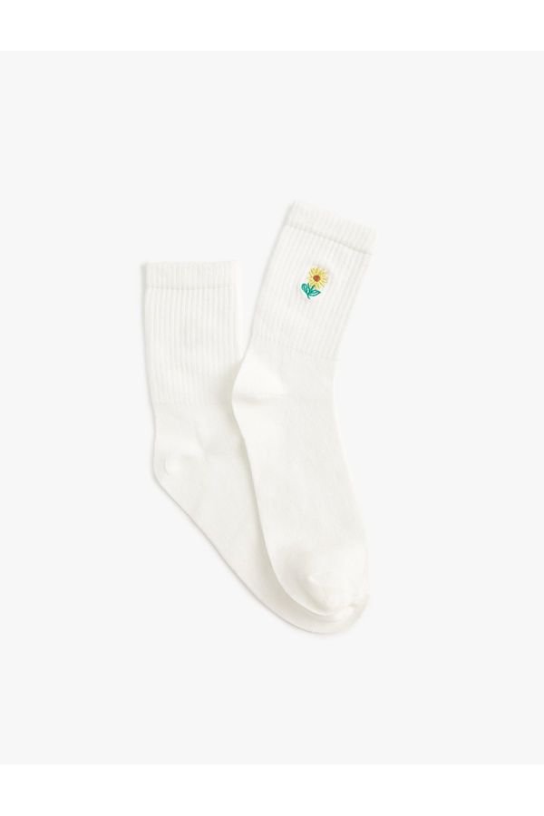 Koton Koton Flower Embroidered Socks