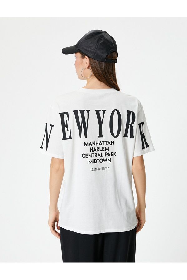 Koton Koton New York T-Shirt Back Printed Short Sleeve Crew Neck Comfort Fit Cotton