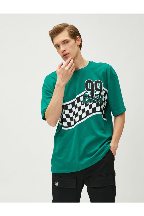 Koton Koton Oversize T-Shirt with Printed Racing Theme, Crew Neck Cotton