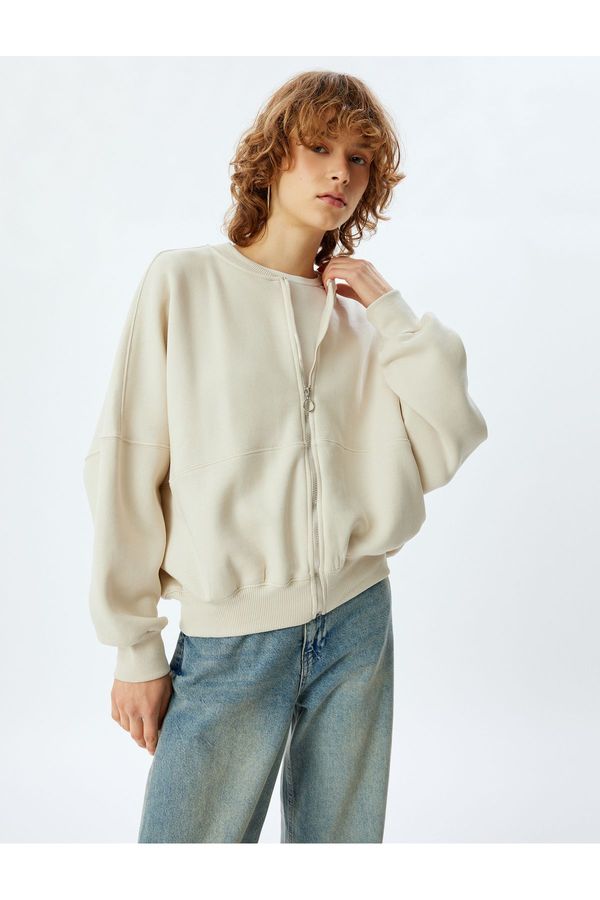 Koton Koton Oversize Zippered Sweatshirt with Stitched Detail and Crew Neck