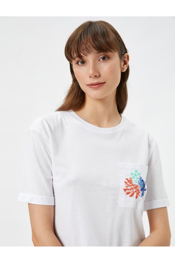 Koton Koton Şahika Ercümen X Cotton - Embroidered Beaded Pocket T-Shirt