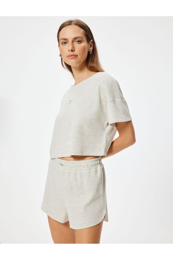 Koton Koton Shorts Pajama Bottoms with Elastic Waist Label Detail