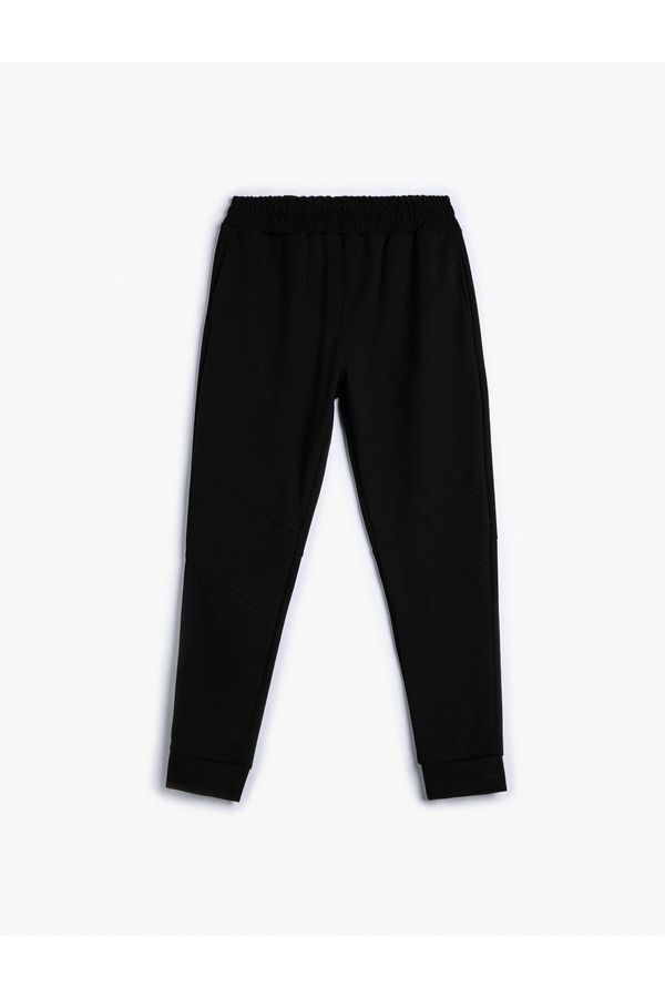 Koton Koton Sports Sweatpants with Elastic Waist, Pockets and Stitching Detail