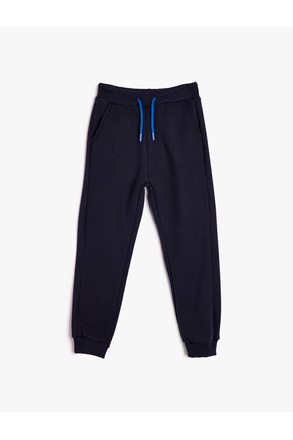 Koton Koton Tied Waist Pocket Detailed Jogger Sweatpants