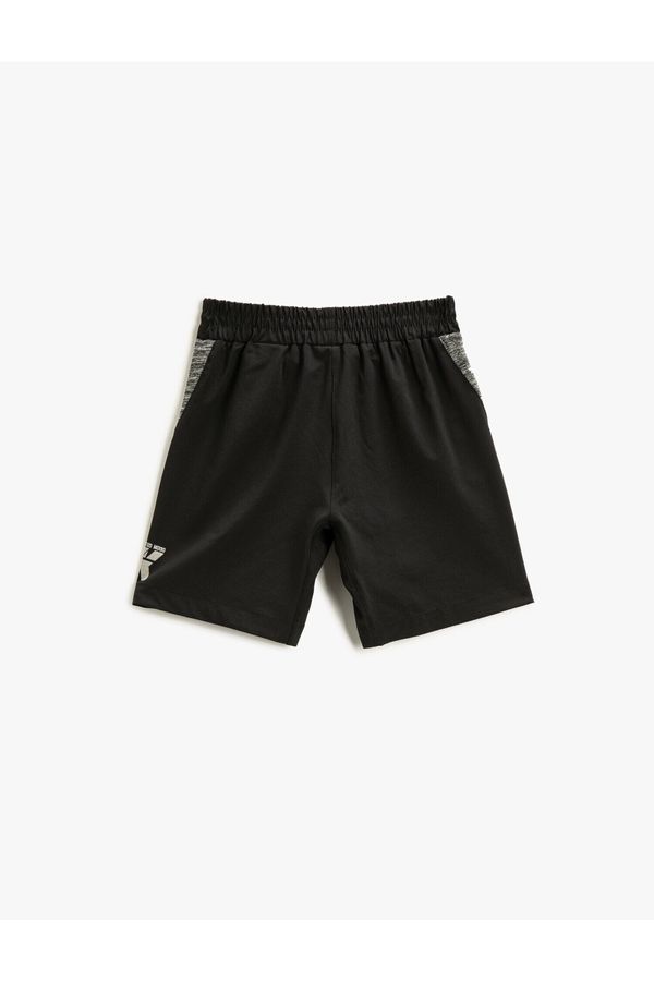 Koton Koton Two-Tone Shorts with a Relaxed Cut Halterneck