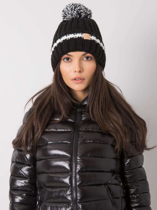 Fashionhunters Lady's warm black cap