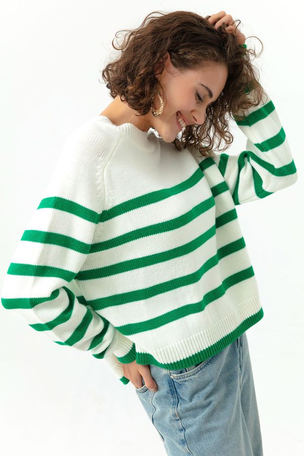 Lafaba Lafaba Women's Green Oversize Striped Knitwear Sweater