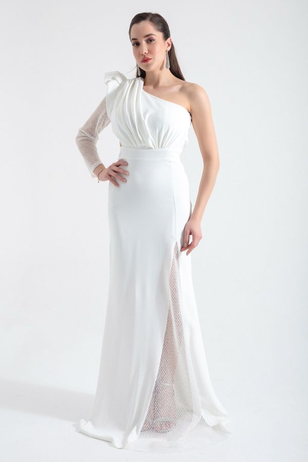 Lafaba Lafaba Women's White One-Shoulder Stripe Lace Detailed Long Evening Dress