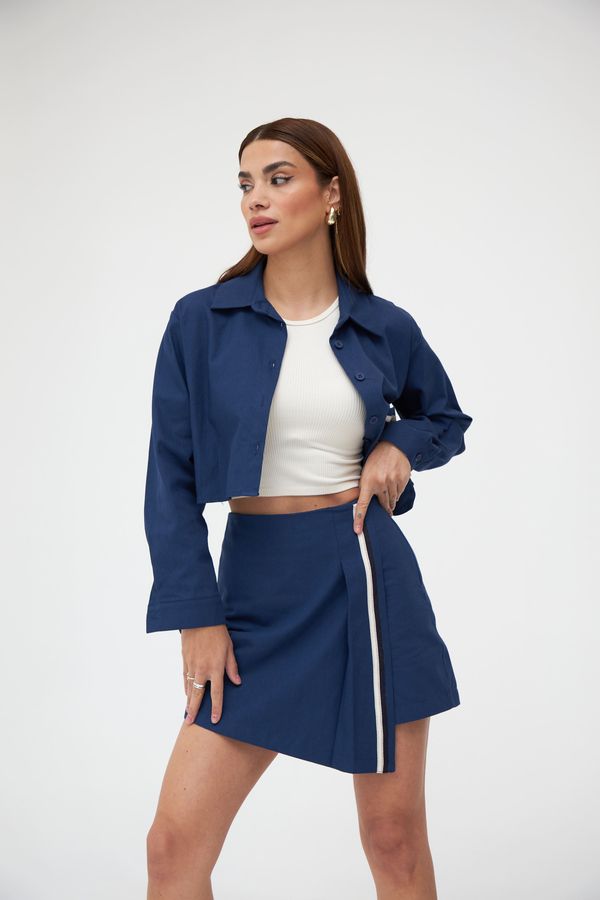 Laluvia Laluvia Navy Blue Cotton Front Stripe Detailed Shirt-Shorts Skirt Set