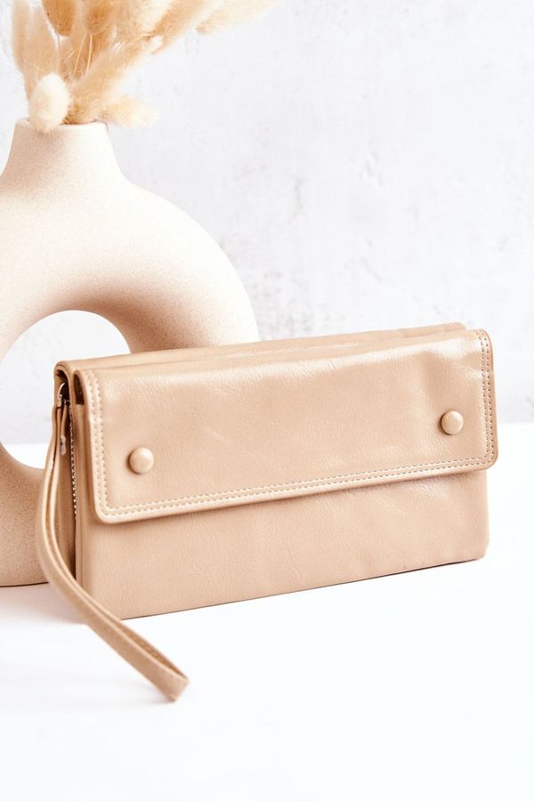 Kesi Large leather zippered wallet beige Loreaine