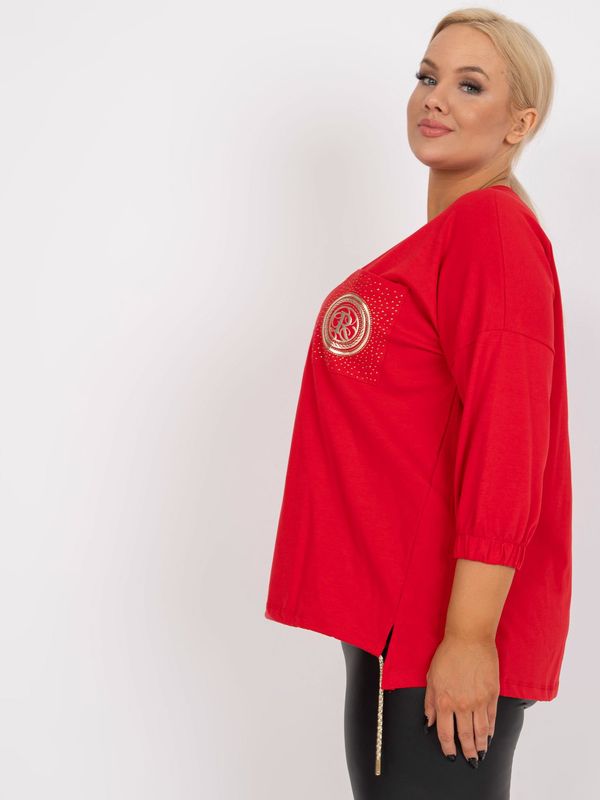 Fashionhunters Large red blouse with a small print of Clementina