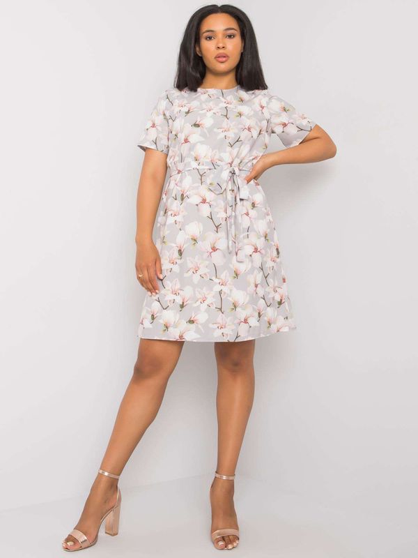 Fashionhunters Larger gray floral dress with a larger size