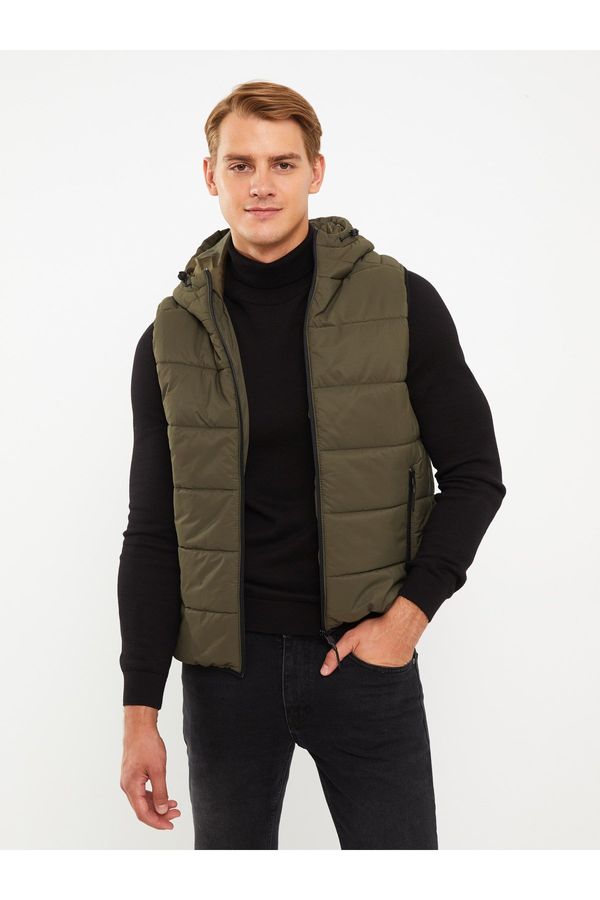 LC Waikiki LC Waikiki Men's Standard Fit Hooded Puffer Vest