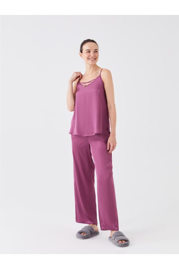 LC Waikiki LC Waikiki V-Neck Straight Strap Satin Women's Pajama Set