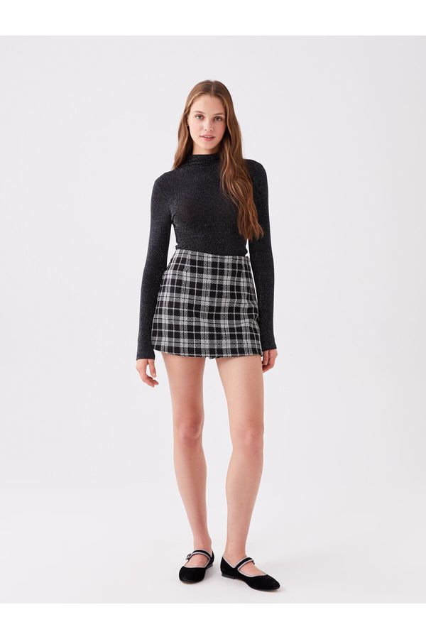 LC Waikiki LC Waikiki Women's Plaid Tweed Short Skirt with Zipper at Waist