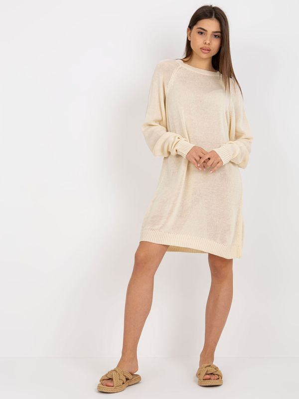 Fashionhunters Light beige oversize knitted dress with long sleeves