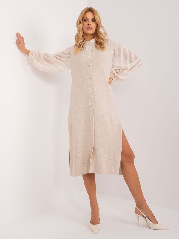 Fashionhunters Light beige simple knitted dress