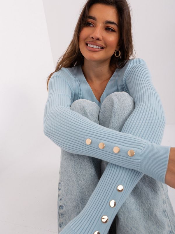 Fashionhunters Light blue classic sweater with neckline