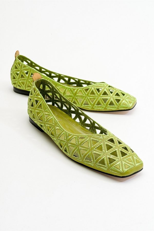 LuviShoes LuviShoes Bonne Women's Green Flats