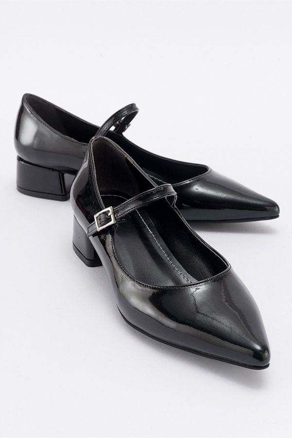 LuviShoes LuviShoes CELEUS Women's Black Patent Leather Heeled Shoes