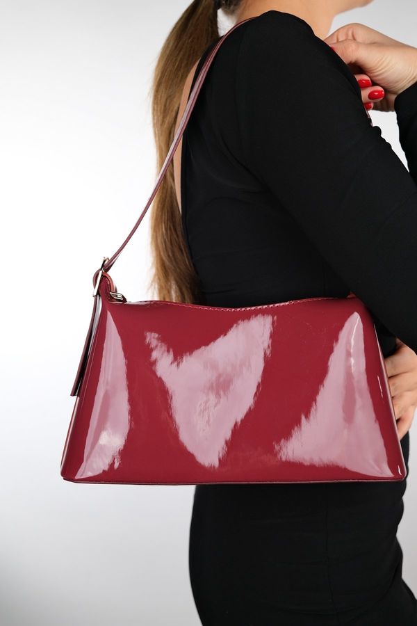 LuviShoes LuviShoes JOSELA Burgundy Patent Leather Women's Handbag
