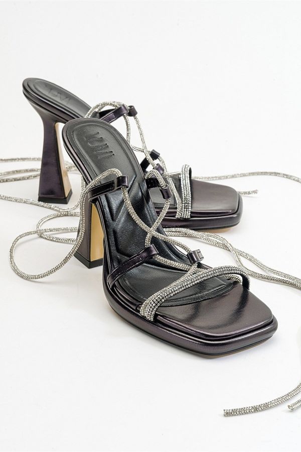 LuviShoes LuviShoes Women's Mezzo Metallic Black Heeled Sandals