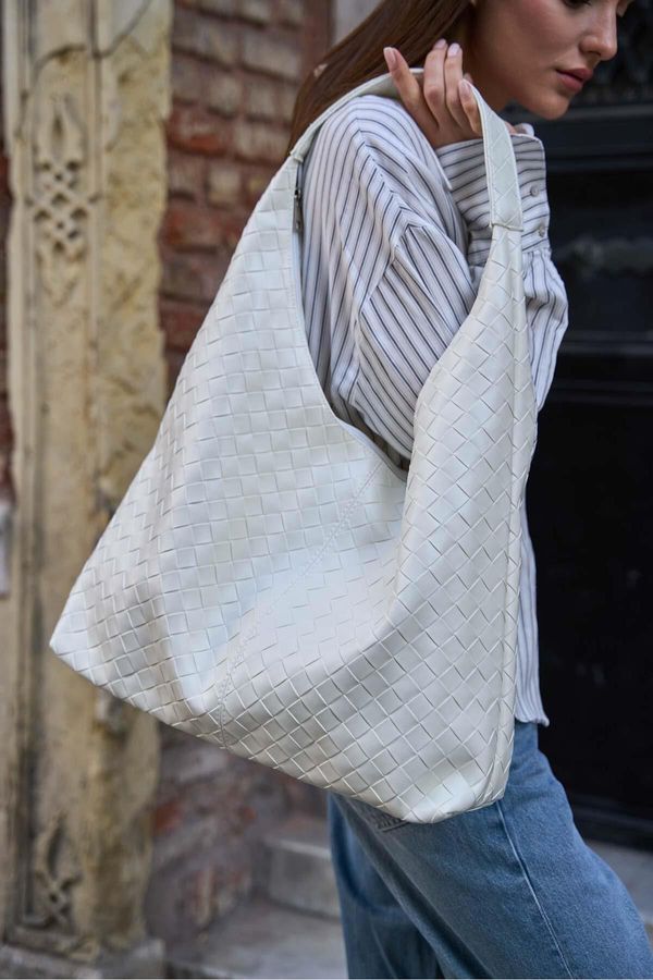 Madamra Madamra Ecru Women's Knitted Patterned Leather Shoulder Bag