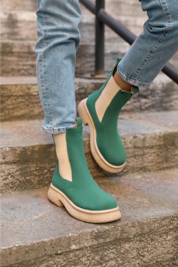 Madamra Madamra Green Women's Suede Boots with Rubber Detail Flat sole.