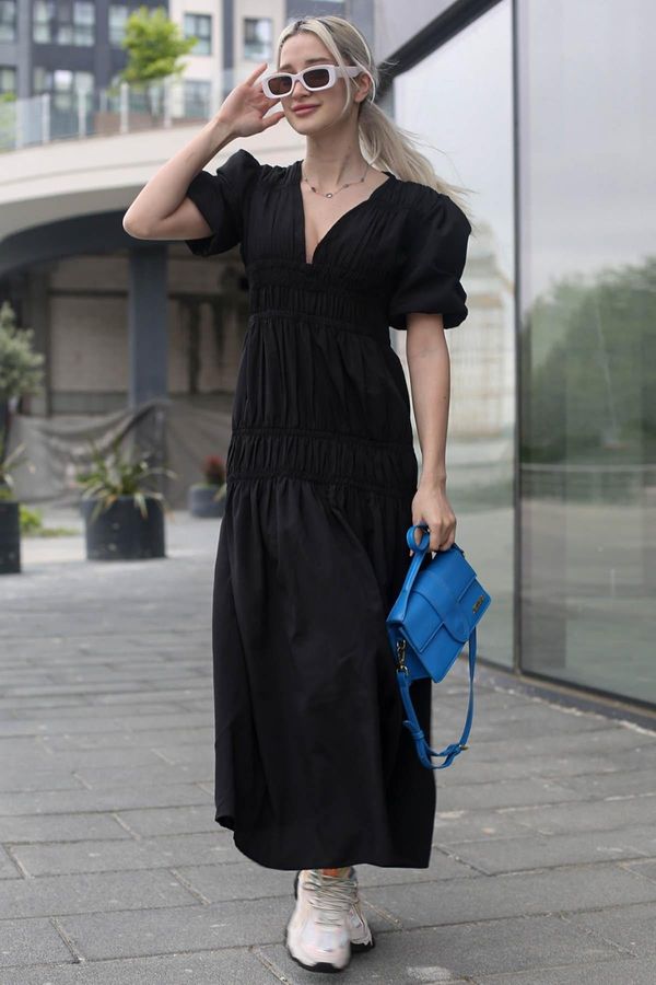 Madmext Madmext Black V-Neck Shirring Detailed Long Basic Women's Dress