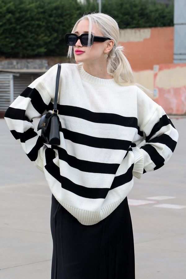 Madmext Madmext Ecru Overfit Striped Marine Sweater