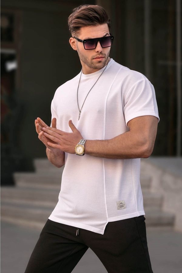 Madmext Madmext Men's White Regular Fit Asymmetric Cut T-Shirt 6072