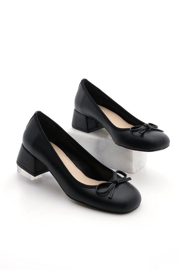 Marjin Marjin Women's Chunky Heel Bow Detail Flat Toe Classic Heeled Shoes Medve Black