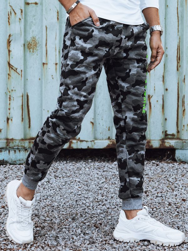 DStreet Men's camouflage sweatpants with anthracite print Dstreet