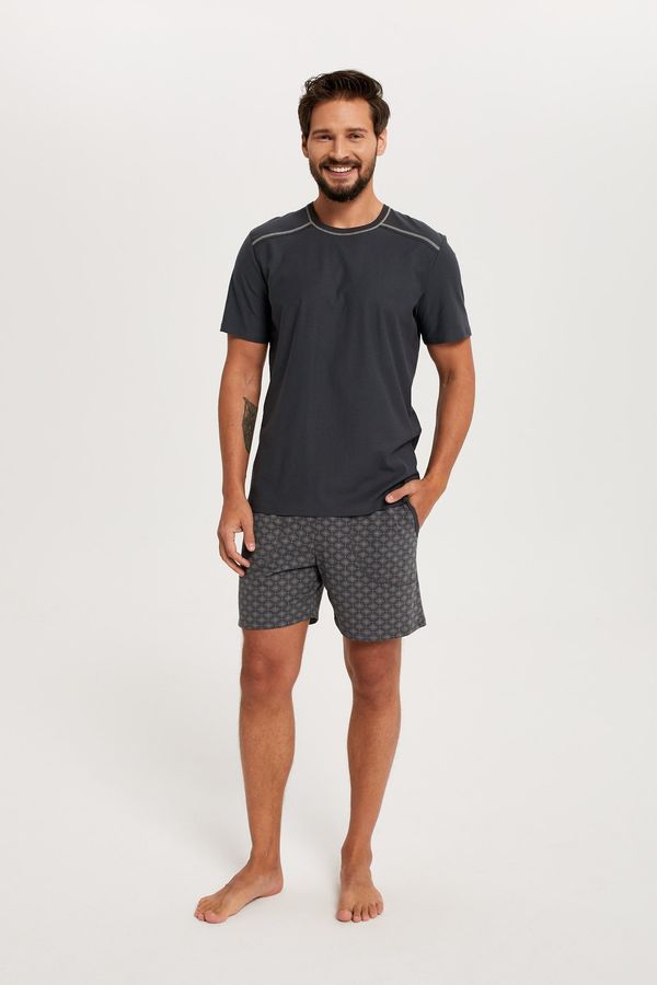 Italian Fashion Men's pyjamas Abel, short sleeves, short legs - graphite/print