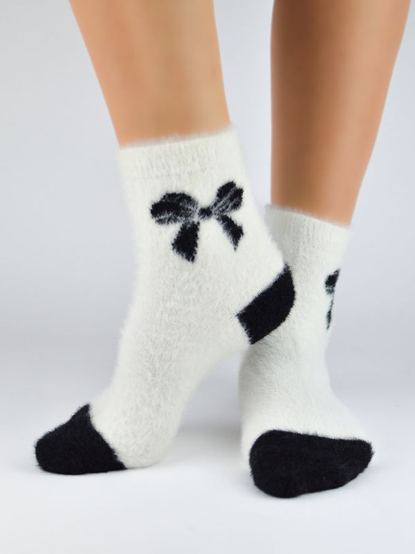 NOVITI NOVITI Woman's Socks SB033-W-04