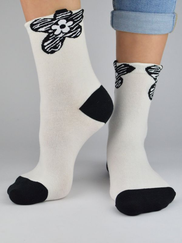NOVITI NOVITI Woman's Socks SB048-G-02