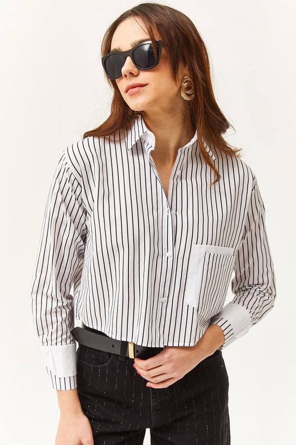 Olalook Olalook Women's White Black Pocket and Cuff Detailed Striped Crop Shirt