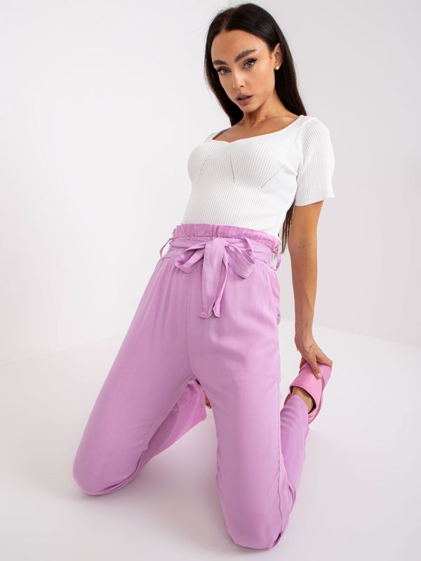 Fashionhunters Purple high-waisted fabric trousers