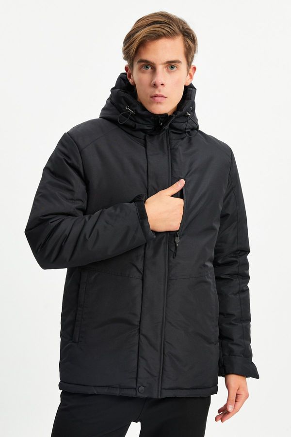 River Club River Club Men's Black Hooded Water And Windproof Sports Winter Jacket & Coat & Parka