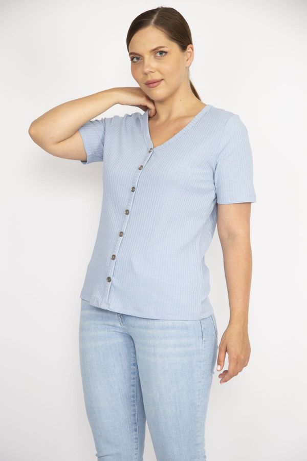 Şans Şans Women's Blue Plus Size V-Neck Front Decorative Buttoned Camisole Fabric Short Sleeve Blouse