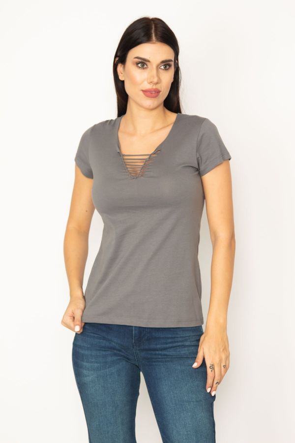Şans Şans Women's Gray Collar Detailed T-shirt