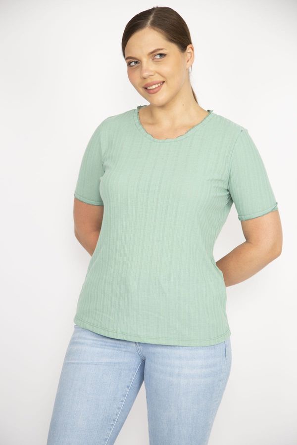 Şans Şans Women's Green Plus Size Self Striped Short Sleeve Blouse